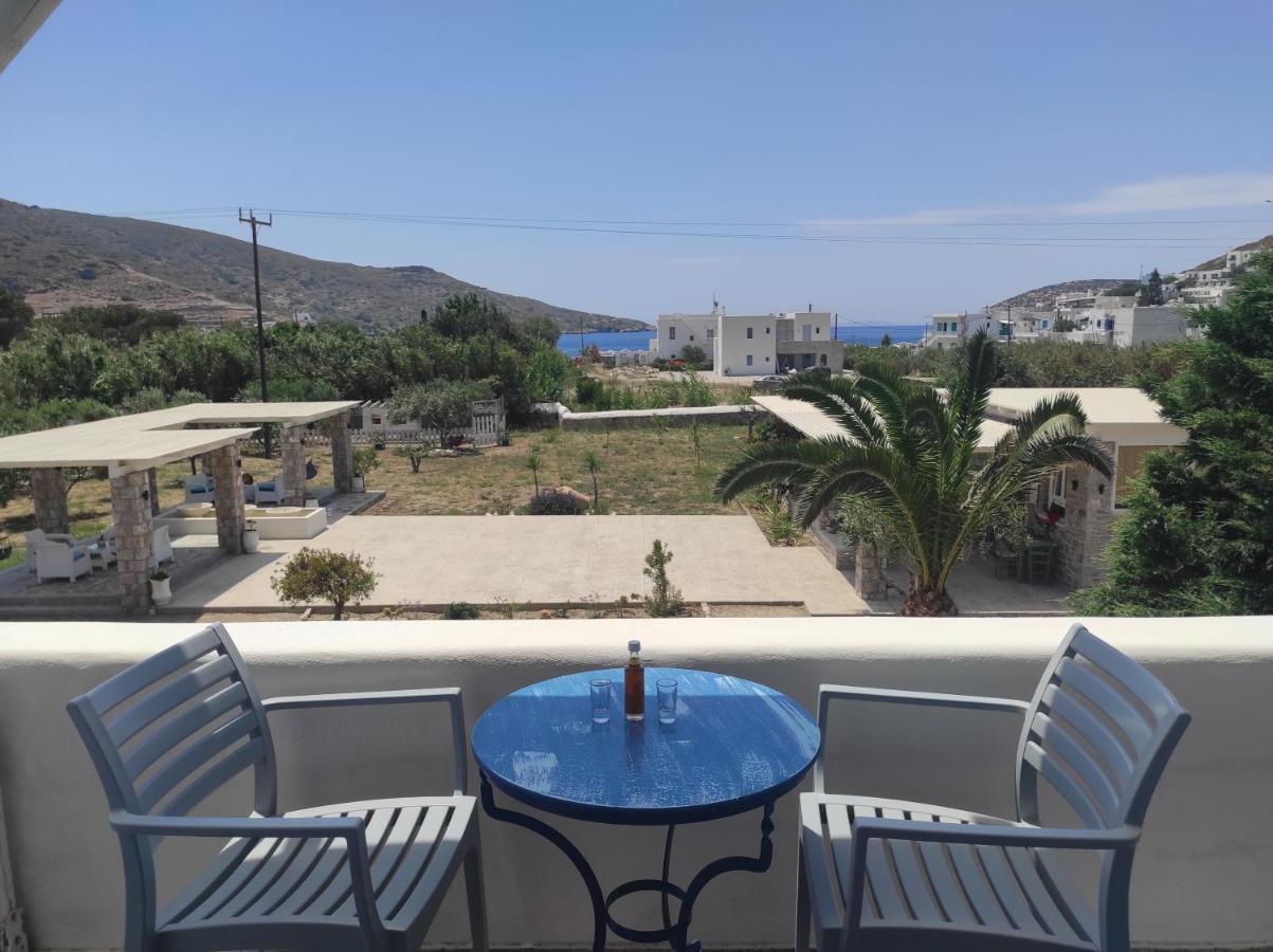 Villa Le Grand Bleu Katapola Bagian luar foto